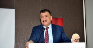 Malatya Büyükşehir Belediye Başkanı Gürkan "Bir dil bir insan, iki dil iki insan"