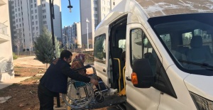 Mardin Büyükşehir,engelli hemşehrilerinin ulaşım ihtiyaçlarını karşılıyor.