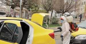 Başkan Fadıloğlu "Taksi durakları ve taksileri dezenfekte etmeye devam ediyoruz"
