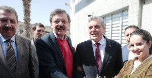 TOBB Başkanı Hisarcıklıoğlu Şanlıurfa Büyükşehir Belediye Başkanı Beyazgül'ü Ziyaret Etti.