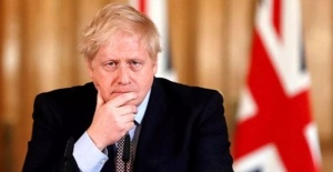 İngiltere Başbakanı Boris Johnson, yoğun bakıma alındı