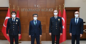Vali Güzeloğlu Emiyet Müdürü Yaman ve Polis Müdürlerini Kabul etti.