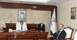 DİKA Genel Sekreterliğine Atanan Ahmet Alanlı, Vali Şahin'i Ziyaret Etti
