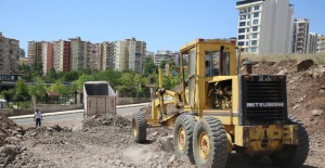 Karaköprü Belediyesi,Doğukent'e yeni yollar kazandırıyor
