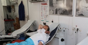 Şırnak Valisi Pehlivan,kan bağışı kampanyasına katıldı.