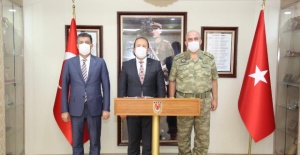 Şırnak Valisi Pehlivan ve Belediye Başkanı Yarka,Tuğgeneral Canbaş’ı ziyaret ettiler