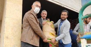Barış Pınarı Çiftçisine 100 Ton Tohumluk Dağıtıldı