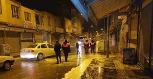 Viranşehir'de 4 ana cadde dezenfekte edildi