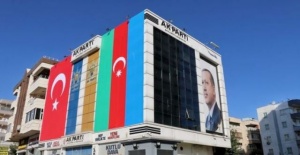 AK Parti Genel Merkezi Şanlıurfa İl Başkanlığı için 5 İsmi davet ediyor.