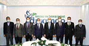 Bakan Karaismailoğlu Başkan Kılınç'ı Ziyaret Etti.