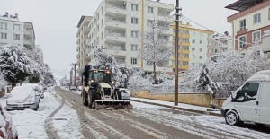 Halfeti Belediyesi "kapanan yolları açma çalışmalarımız devam ediyor"