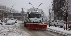 Şırnak Belediyesi "karla mücadele aralıksız devam ediyor"