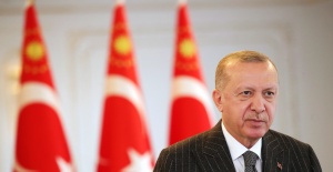 Cumhurbaşkanı Erdoğan "Muhterem hocamızın mekânı cennet, makamı âlî olsun"