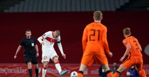 Milli Takım Hollanda'yı farklı yendi