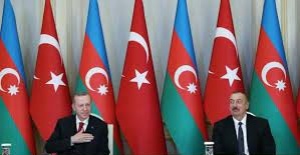Türkiye ile Azerbaycan arasında kimlikle geçiş başladı