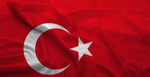 Vali Erin "Türk Silahlı Kuvvetlerimizin ve aziz Milletimizin başı sağ olsun"