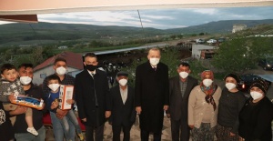 Cumhurbaşkanı Erdoğan,Dikmen ailesine iftarda misafir oldu