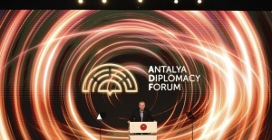 Cumhurbaşkanı Erdoğan: “Dünya hızla değişirken, devletler arası ilişkilere bakışımızı ve diplomasimizi de buna uyarlamak mecburiyetindeyiz”