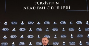 Cumhurbaşkanı Erdoğan " vesayete, terör örgütlerine, darbecilere, küresel güç baronlarına nasıl direndiysek bunlara karşı direneceğiz”