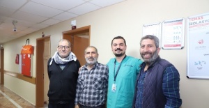 Baba Oğul ve Yenge ye Şifa Mehmet Akif İnan Eğitim ve Araştırma Hastanesi’nden