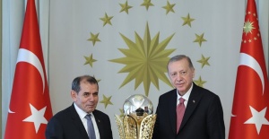 Cumhurbaşkanı Recep Tayyip Erdoğan Şampiyon Takımı kabul etti.