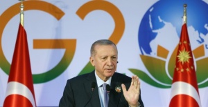 Cumhurbaşkanı Erdoğan “Rusya-Ukrayna savaşını sonlandırmak için yoğun çaba harcıyoruz”