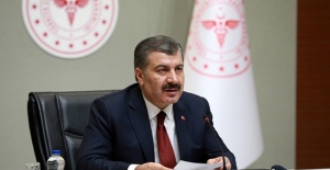 Sağlık Bakanı Koca " üst solunum yolu enfeksiyonlarında artış görülmektedir"